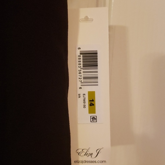 **FINAL SALE** Eliza J Off Shoulder Sheath Dress - Picture 7 of 8